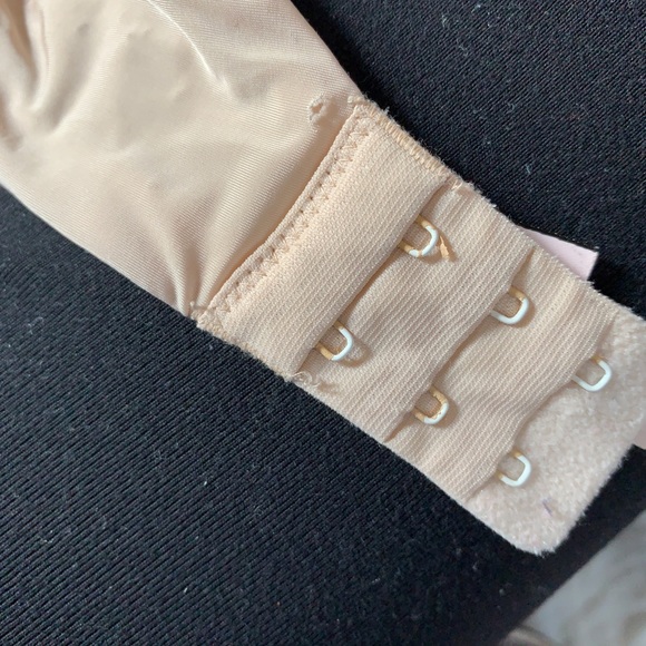 Victoria’s Secret 36D Beige Bra - Picture 3 of 4